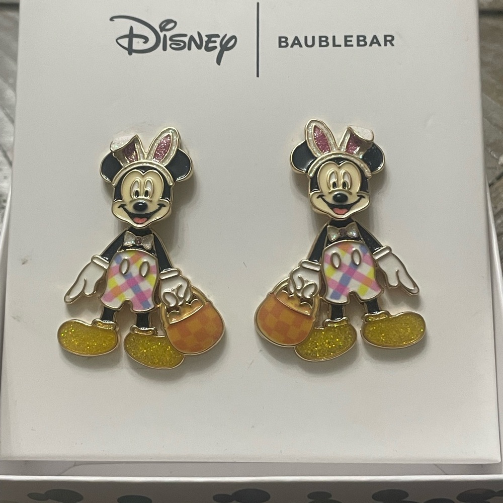 Disney Minnie Mouse Easter Enamel Stud Earrings - Black, Yellow, Pink